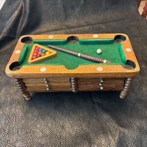 MAN cave pool table Vintage Bar -Hi Mark coaster holder Set (8)